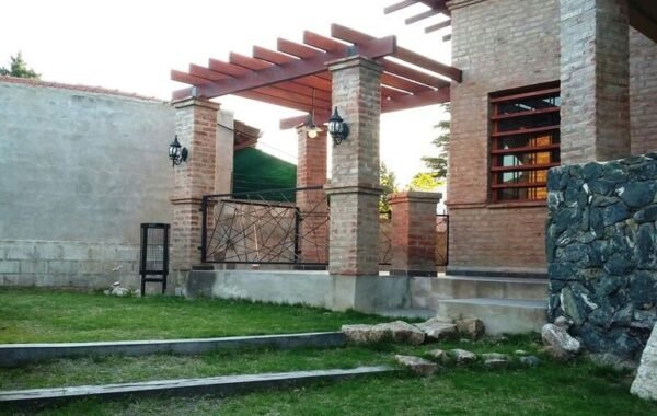 Cabañas B – G . Para 5 personas con terraza